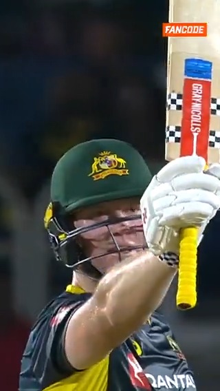 6 SIXES &amp; 0 FOURS BY MITCHELL OWEN ON HIS INTERNATIONAL DEBUT 🤯 - The new force of Australia...!!!!