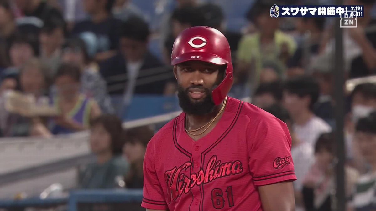 バットをへし折られても センターへ持っていく ファビアンが2打席連続タイムリー ⚾プロ野球(2025/7/21) 🆚ヤクルト×広島 📱Live on DAZN #オレをみろ #carp