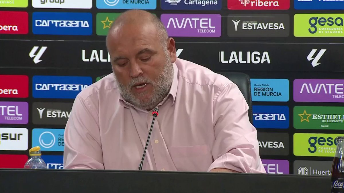 🔴 Presentación de Javi Rey, nuevo entrenador del FC Cartagena 🗣️ Breis: "Aquí se ha sido muy injusto con nosotros"
