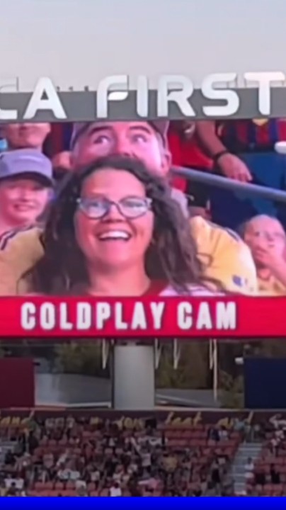 Après la vidéo virale au concert de Coldplay, la "Coldplay cam" devient un mème sur les réseaux
