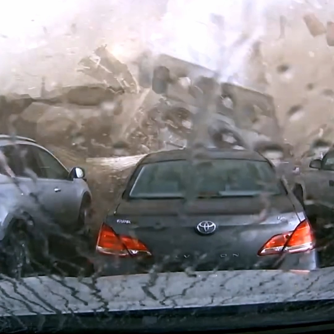 New season. New disasters. Same fight for survival. #InTheEyeOfTheStorm returns this Sunday at 10p.