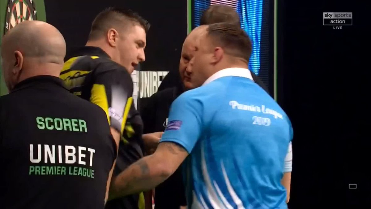 Price v Gurney up next Bit more of this please lads, make it exciting 🤣