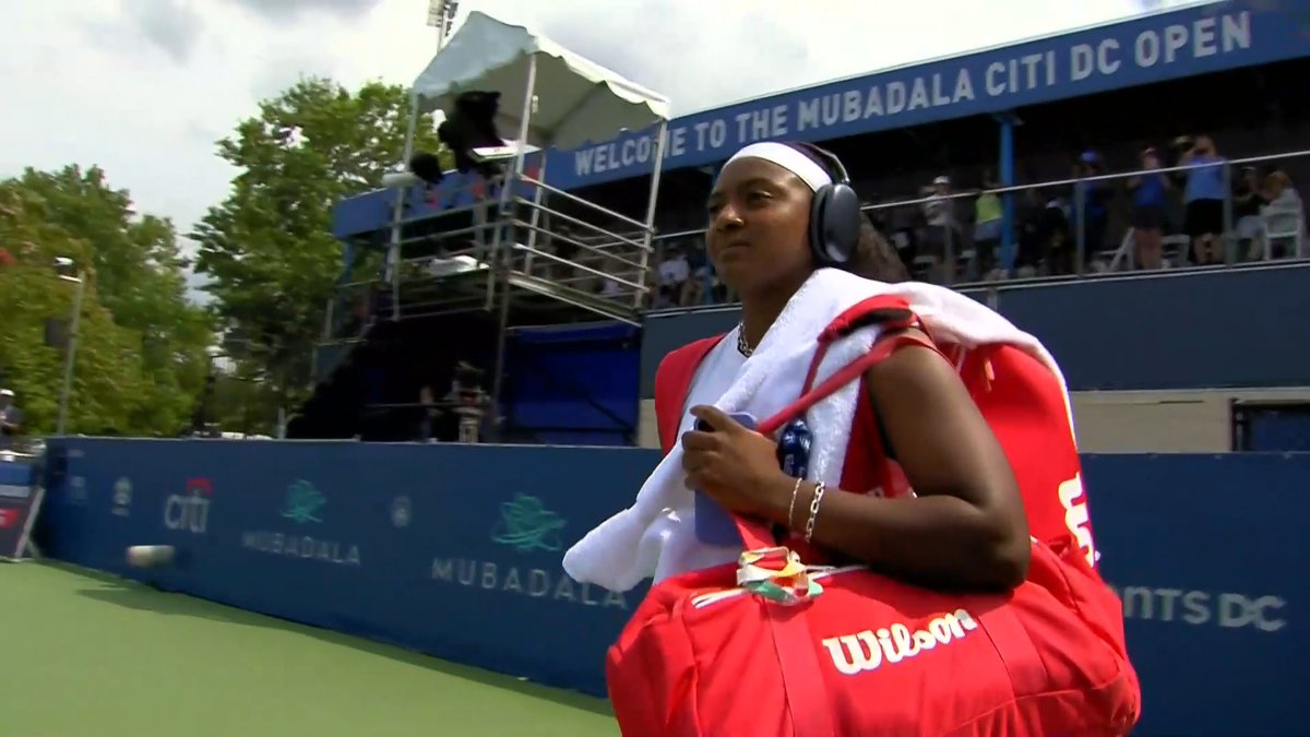 Standing ovation for Venus Williams.