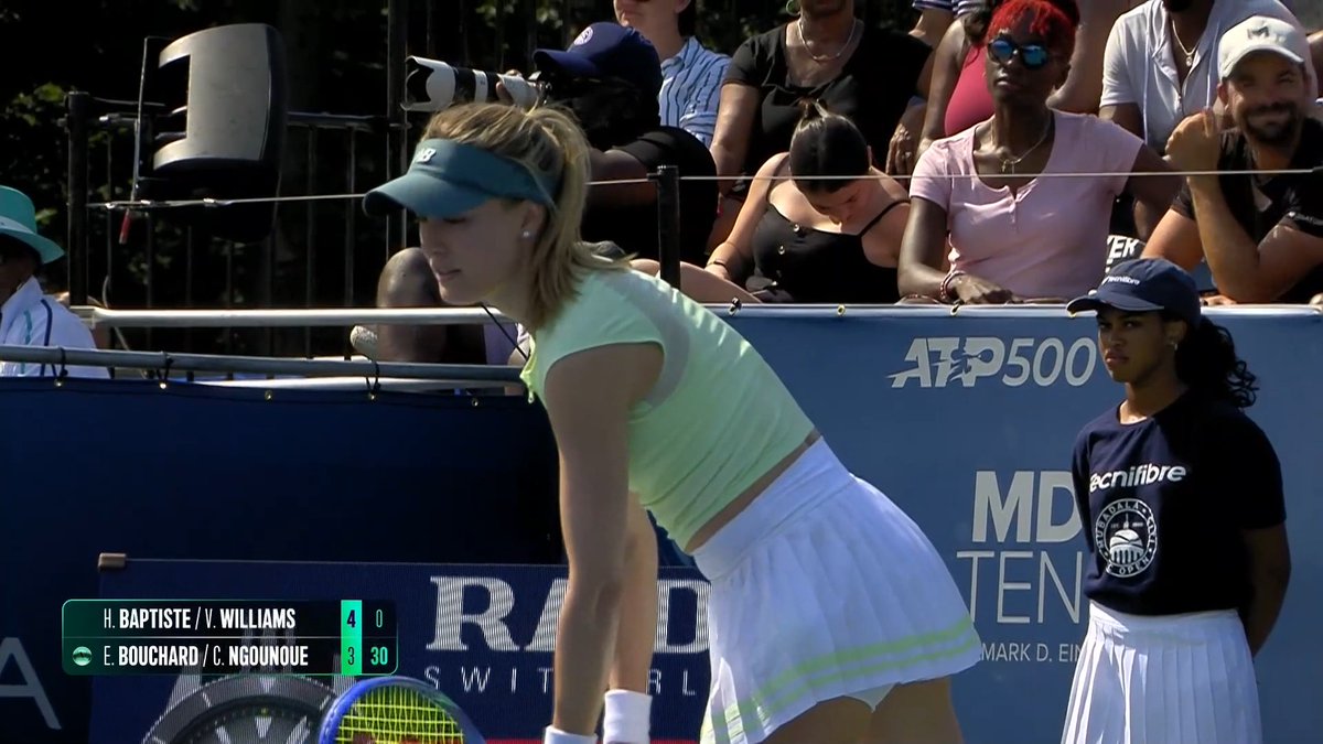 AND THE CROWD GOES WILD 🫨 Williams/Baptiste come up with some excellent shotmaking en route to taking the first set 6-3 vs Ngounoue/Bouchard. #MubadalaDCCitiOpen
