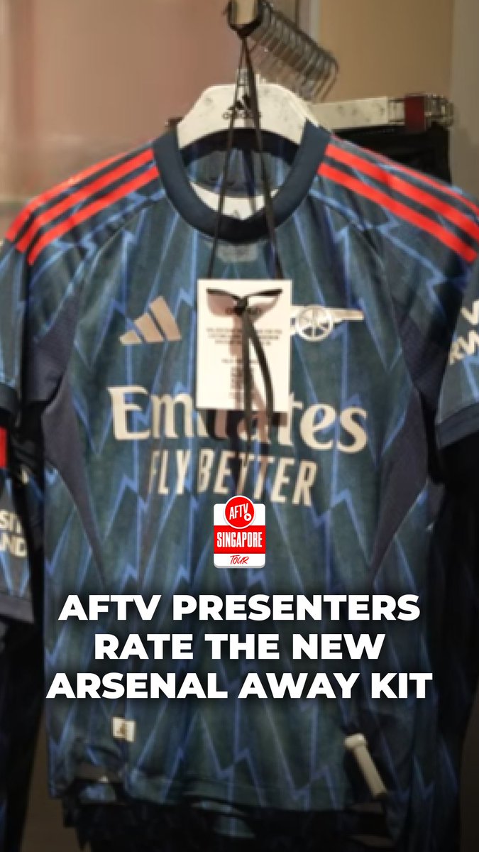 Do you agree with the presenters' ratings of the away kit? ๐๐ค ๐๐ซ๐จ๐ฉ ๐ฒ๐จ๐ฎ๐ซ ๐จ๐ฐ๐ง ๐จ๐ฉ๐ข๐ง๐ข๐จ๐ง๐ฌ ๐๐จ๐ฐ๐ง ๐๐๐ฅ๐จ๐ฐ ๐ #AFTVSingapore