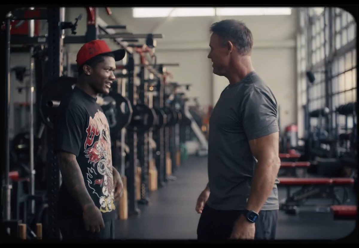 "It's bigger than me. It's all about us. It's about community." Ahead of our 50th season, Mike Alstott & Mar’keise Irving discussed their approach to the game and what it means to be a Buccaneer.