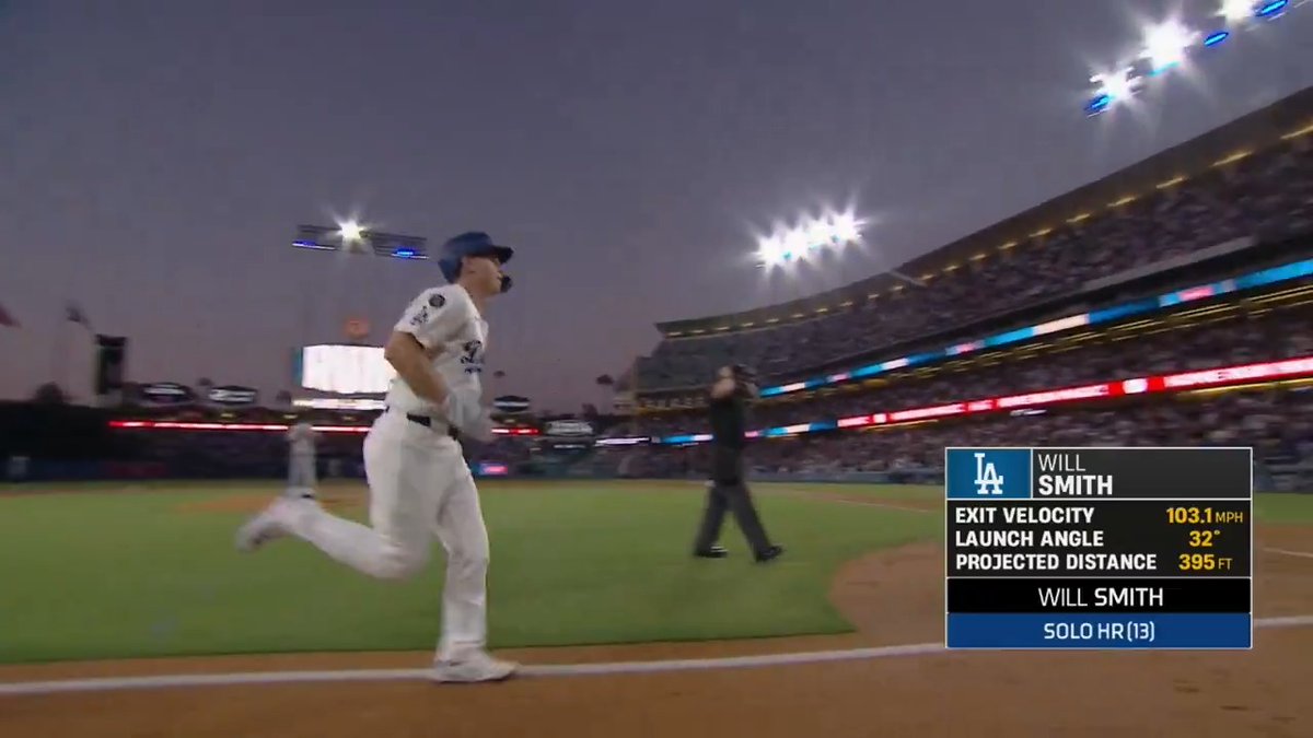 Will sends a souvenir to the pavilion!