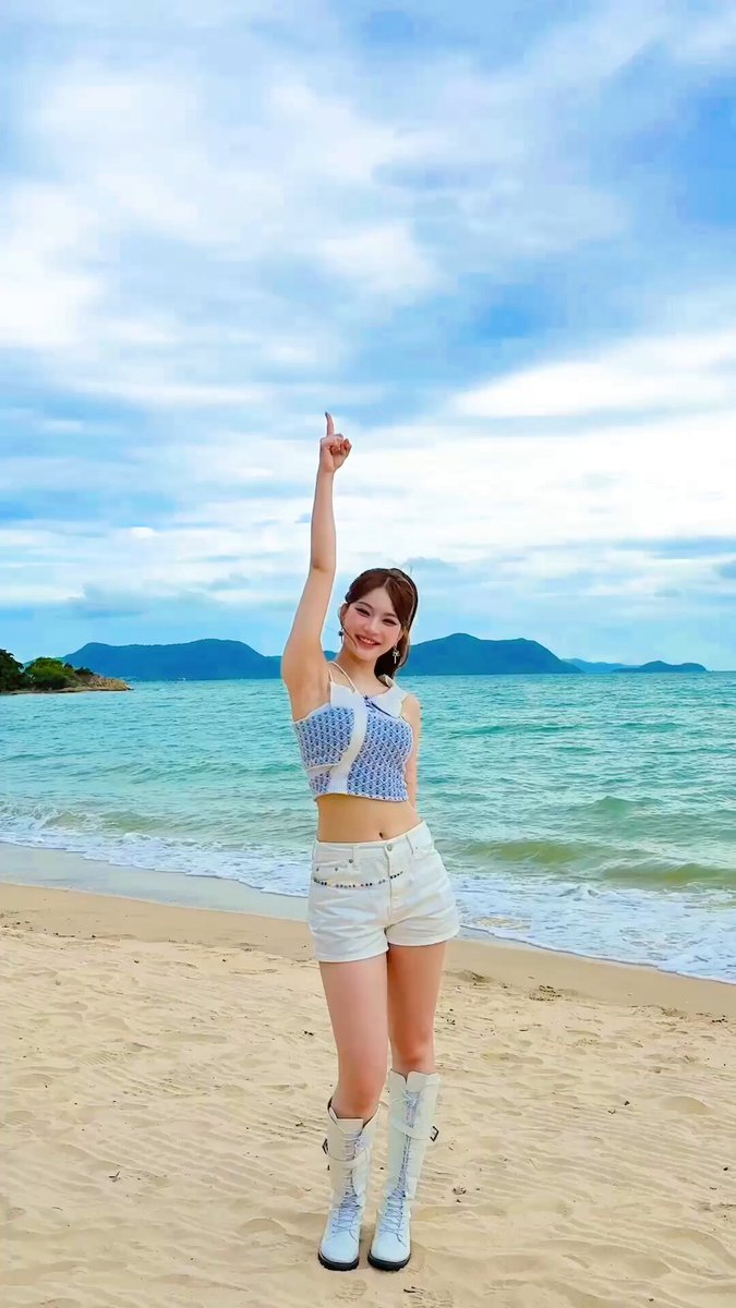 𝙂𝙤𝙤𝙙 𝙩𝙝𝙞𝙣𝙜’𝙨 𝙬𝙚 𝙤𝙠💙🐳🐬🌀 #STAYC #스테이씨 #I_WANT_IT #IWI #STAYC_TikTok