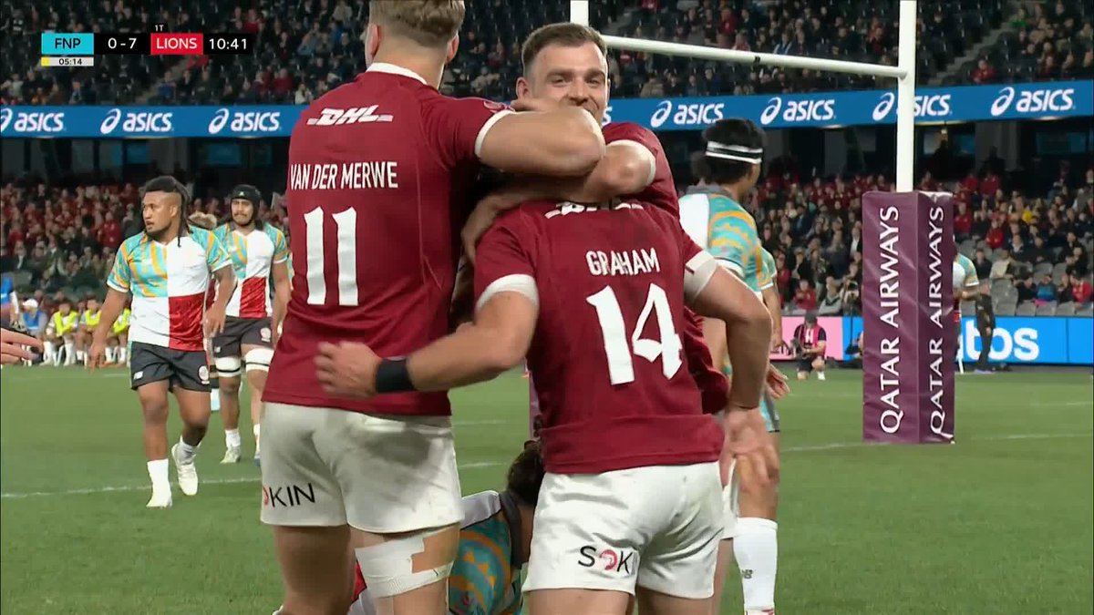 Darcy Graham in tears, on the sideline, after limping off Fantastic player, and was looking sharp As consolations go, a Lions try isn't half bad 🦁👏