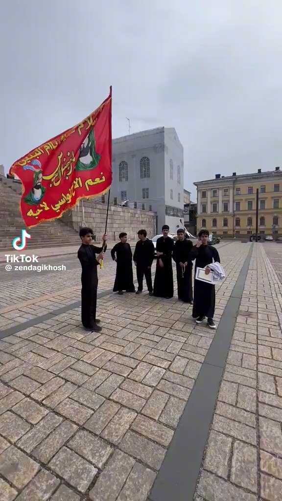 Pistää vihaksi että näitä on päästetty Suomeen,tulee aika jolloin nämä ajetaan pois ja syylliset tuomitaan maanpetoksesta.