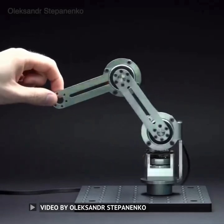 Miniature 3-axis robotic arm A short demonstration of a miniature 3-axis robotic arm using ultra-precise Harmonic Drive gearheads, high-performance brushless motors, high-resolution absolute encoders, and integrated controllers. Video Credit: Oleksandr Stepanenko #engineering #technology #robots #robotics -------------------------------- Stay ahead of the curve! Follow us now on our WhatsApp ( and Telegram ( channels and stay updated about the cutting edge.