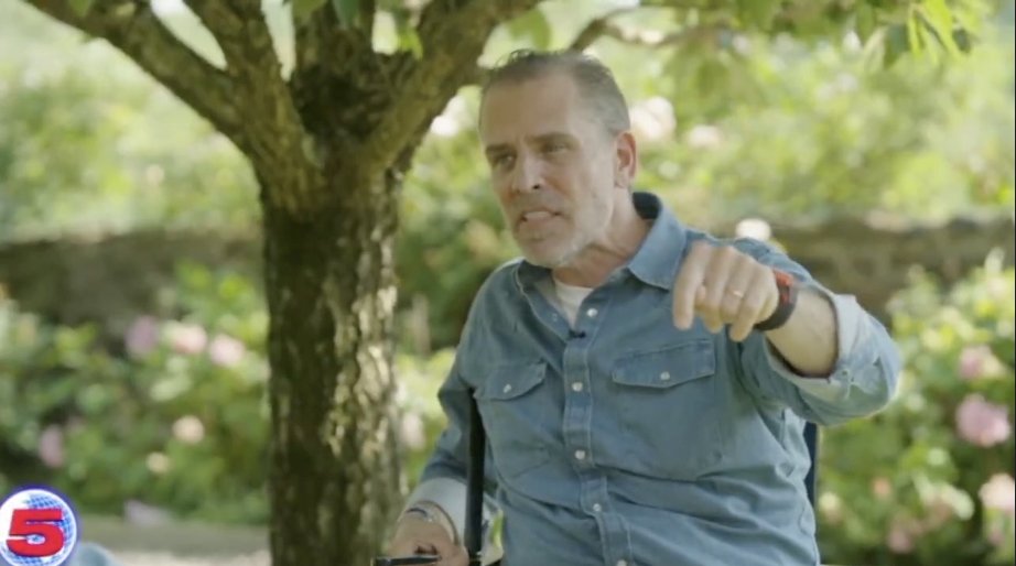 💣 HUNTER UNLEASHED Dems are so desperate to put Joe Biden behind them, they're leaving Joe Biden out of their 2024 autopsies. But Hunter Biden has some axes to grind - and is willing to bring the party down with him.