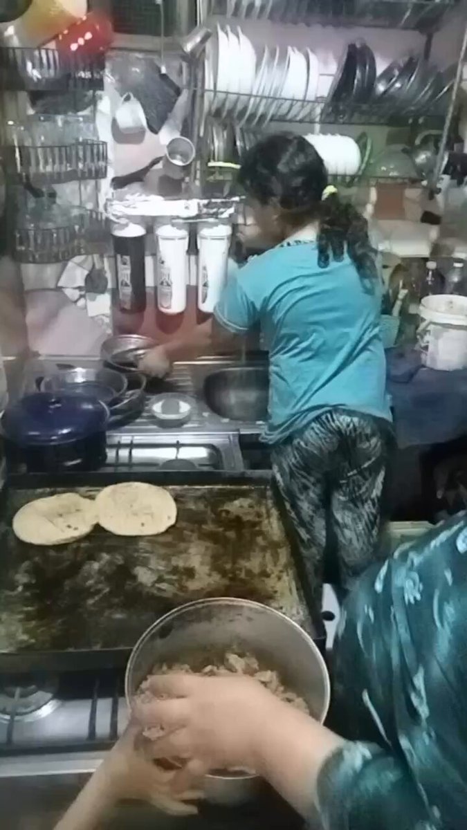 بالتلمي الريتش من بنتك! وبتتكلمي عن جهنم !