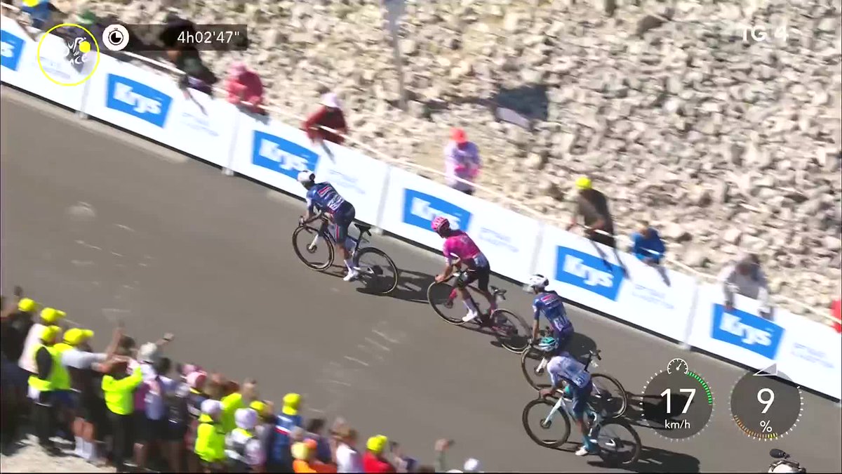 An dara háit bainte amach ag Healy - bhí sé sin gar 🇮🇪 Ben Healy is pipped at the line by French rider Paret-Peintre Beo anois / Live ar TG4 RSA Ireland Iris Productions #TDF2025 http ht