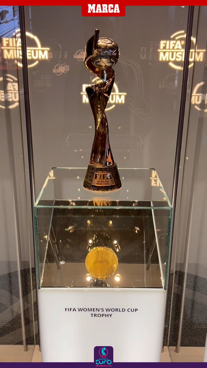 🇪🇸 La @sefutbolfem ya está en Zúrich, donde mañana disputa las semifinales de la Eurocopa 🏆 Y allí está el museo de la FIFA que alberga, entre otras muchas cosas, el recuerdo más preciado de nuestro fútbol femenino 📹 Te lo cuenta Pablo Parra #WEURO2025
