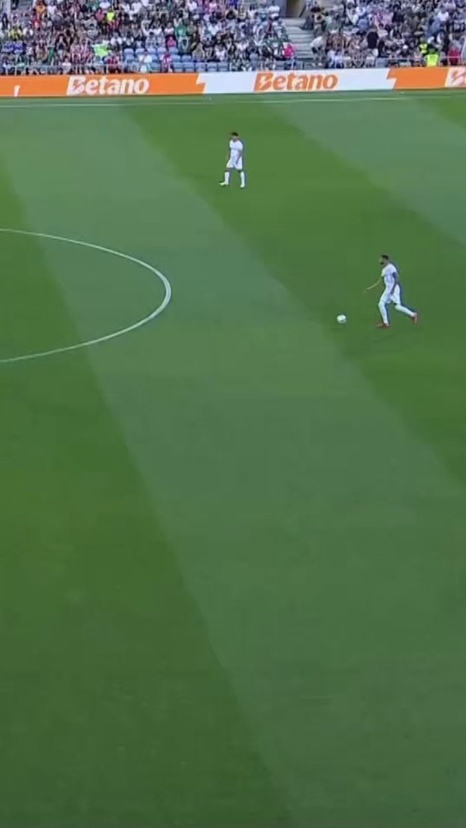 🎥 Revê o golo de Francisco Trincão que deu a vitória aos Leões frente ao Sunderland AFC ⚽️ #SCPSAFC