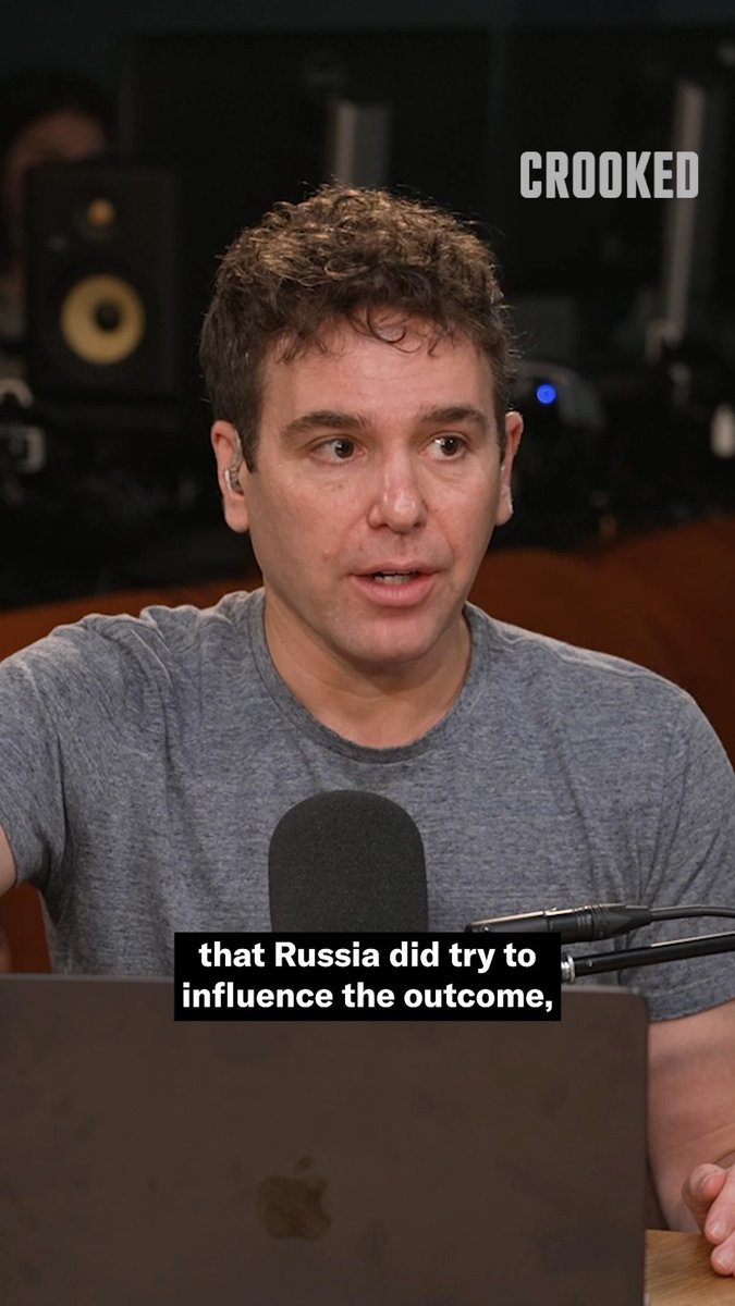 "It doesn't make any f*cking sense" – @JonLovett trying to explain why Donald Trump posted an AI video of Barack Obama getting arrested.