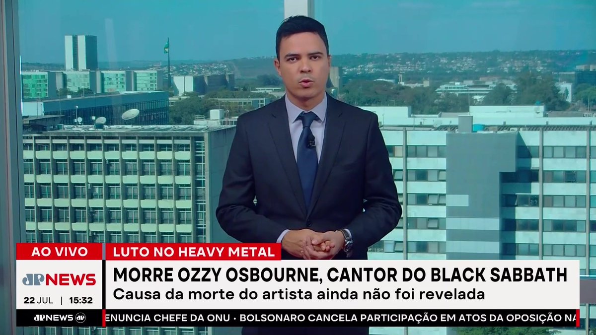Lideranças do Porto de Santos e do estado do Mato Grosso defendem uma paralisação nacional de caminhoneiros em resposta à operação da Polícia Federal contra o ex-presidente Jair Bolsonaro. 📺 Confira na JP News e Panflix 👉 #TempoReal