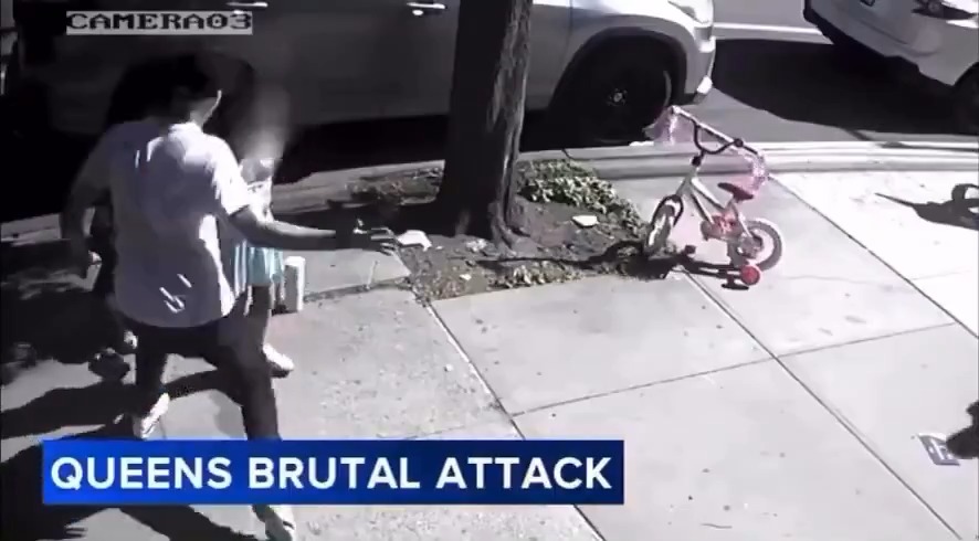 Feliz Enrique punched a 9 year old girl in the head then bites off the finger of an off duty cop in New York City. Plan accordingly... #CityLife #NYPD #NewYork #NYC #queens #crime #decay #democrats #urban