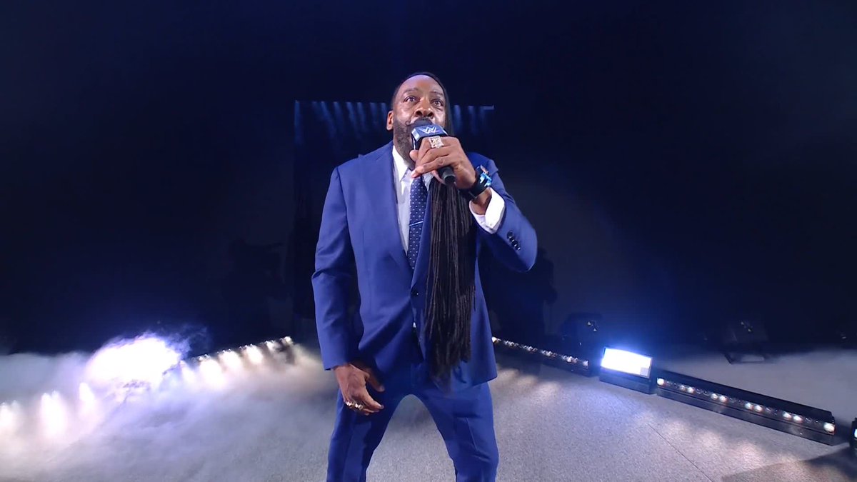 ๐ฃ๏ธ Oh yeah man! The Houston legend himself Booker T. Huffman is fired up for a night of NXT action in H-Town! ๐ฅ