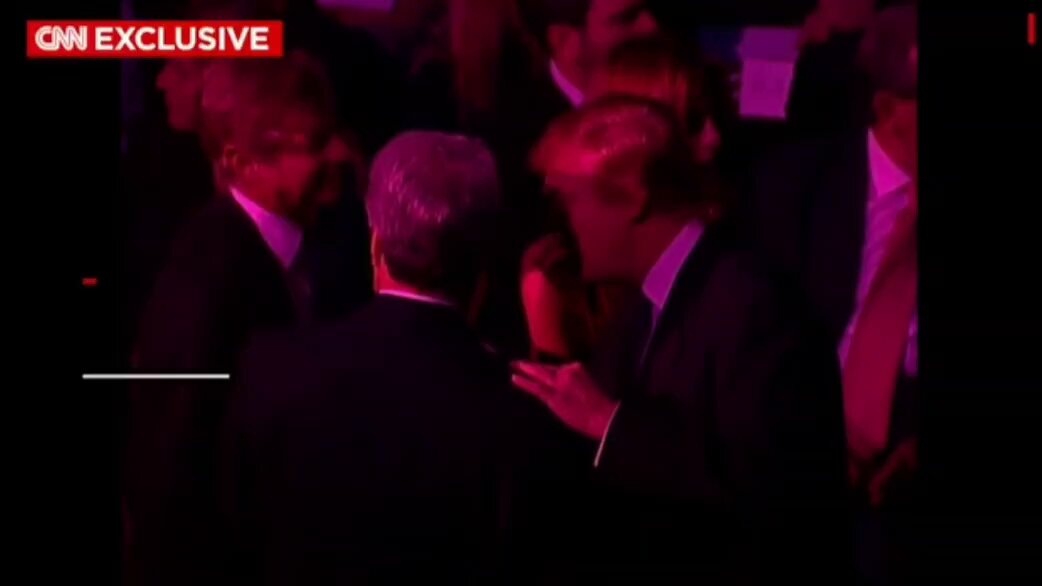 🚨MAJOR BREAKING: CNN just unearthed BRAND NEW footage now going viral showing Trump laughing and partying with Jeffrey Epstein at a 1999 Victoria’s Secret show. Trump calls the scandal a “witch hunt,” claims he had “nothing to do” with Epstein. That lie just died on camera.