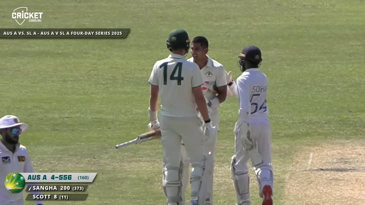 200 up for Jason Sangha! And some real class shown by Sri Lanka A, congratulating him after he reached the double ton. Watch #AusAvSLA -