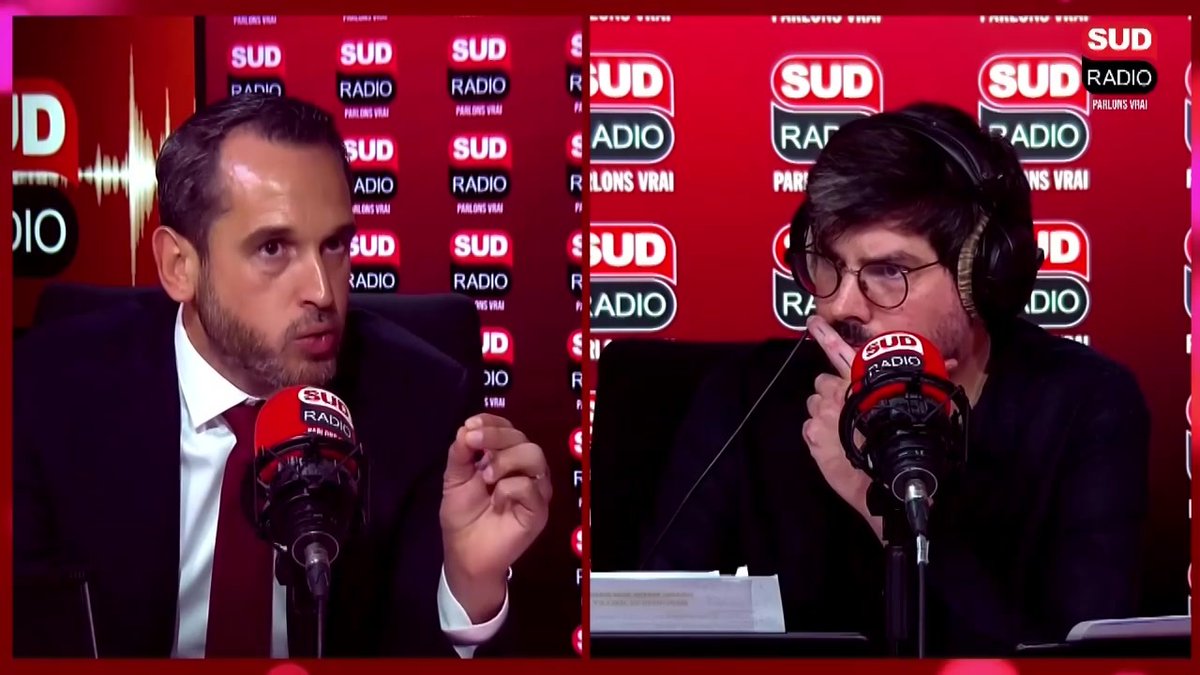 "Nous demandons au PS la démission de Rachida Dati ن. Elle utilise des méthodes trumpistes. C’est une voyou ! J’assume mes mots", Pierre Jouvet, secrétaire général du Parti socialiste et député européen.
