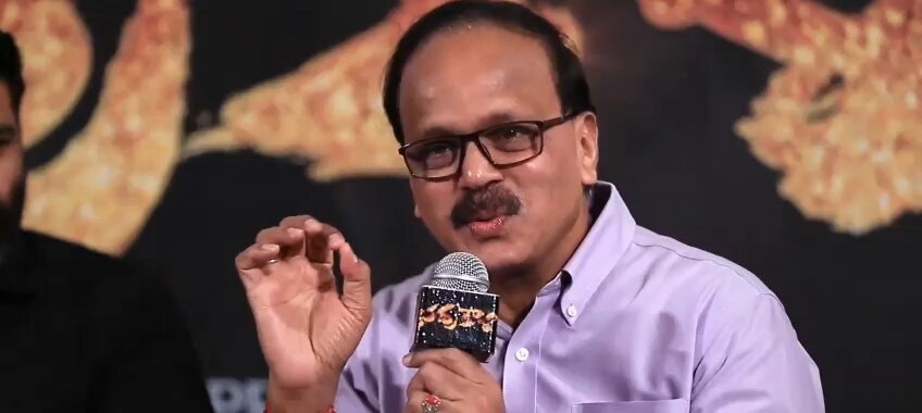 #VijayAntony who works continously for 365 days. Some heroes may go to vacation or take a break after a film. He isn't like that. - Producer #Dhananjayan at #Bhadrakaali press meet