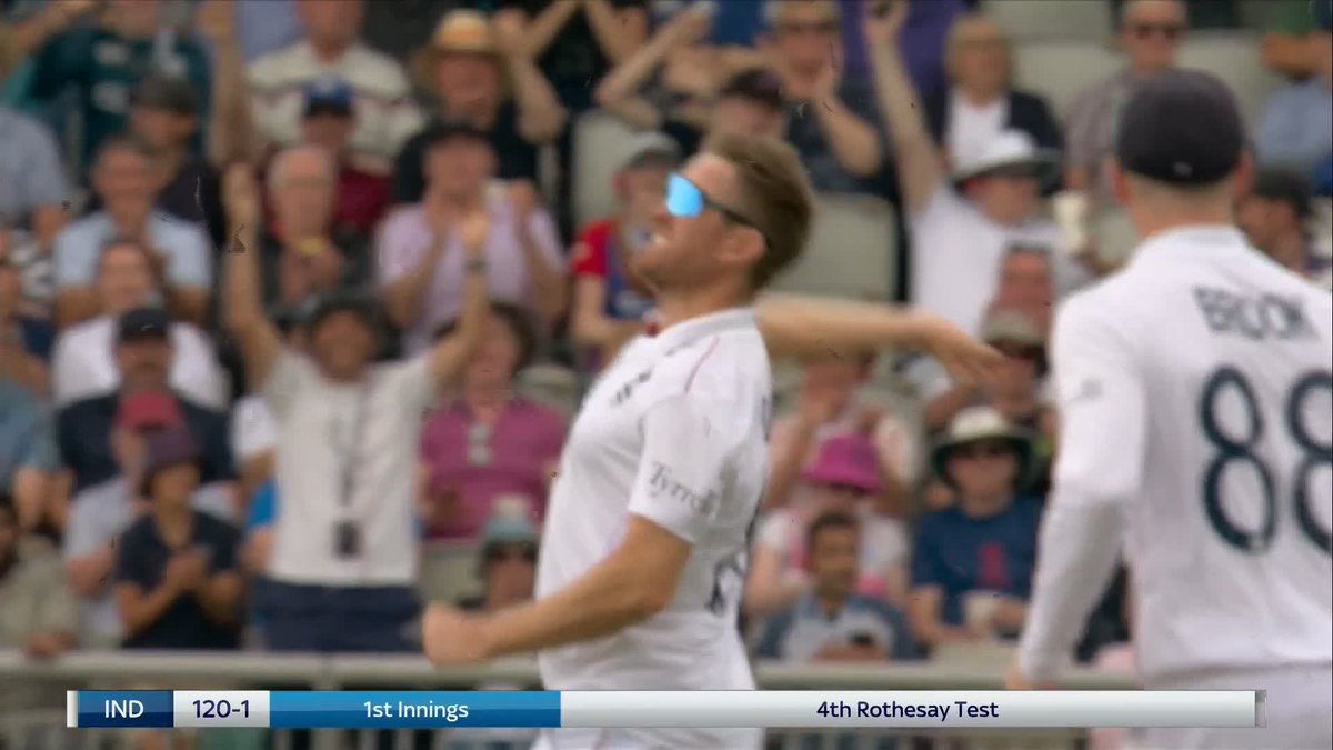 Liam Dawson takes his FIRST Test wicket in eight years! 🏴🙌