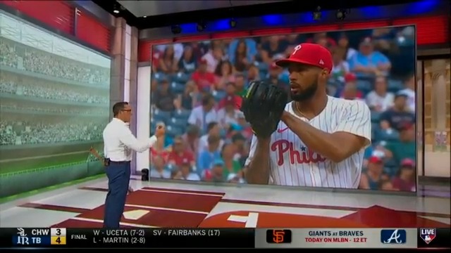 Cristopher Sánchez presents plenty of problems for hitters at the plate... Mark DeRosa dives into what makes the Philadelphia Phillies tall left-hander such an uncomfortable AB for opposing hitters on #MLBCentral ⬇️