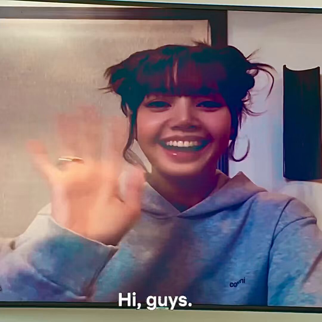 LISA FINALLY ON NETFLIX AHH 😭