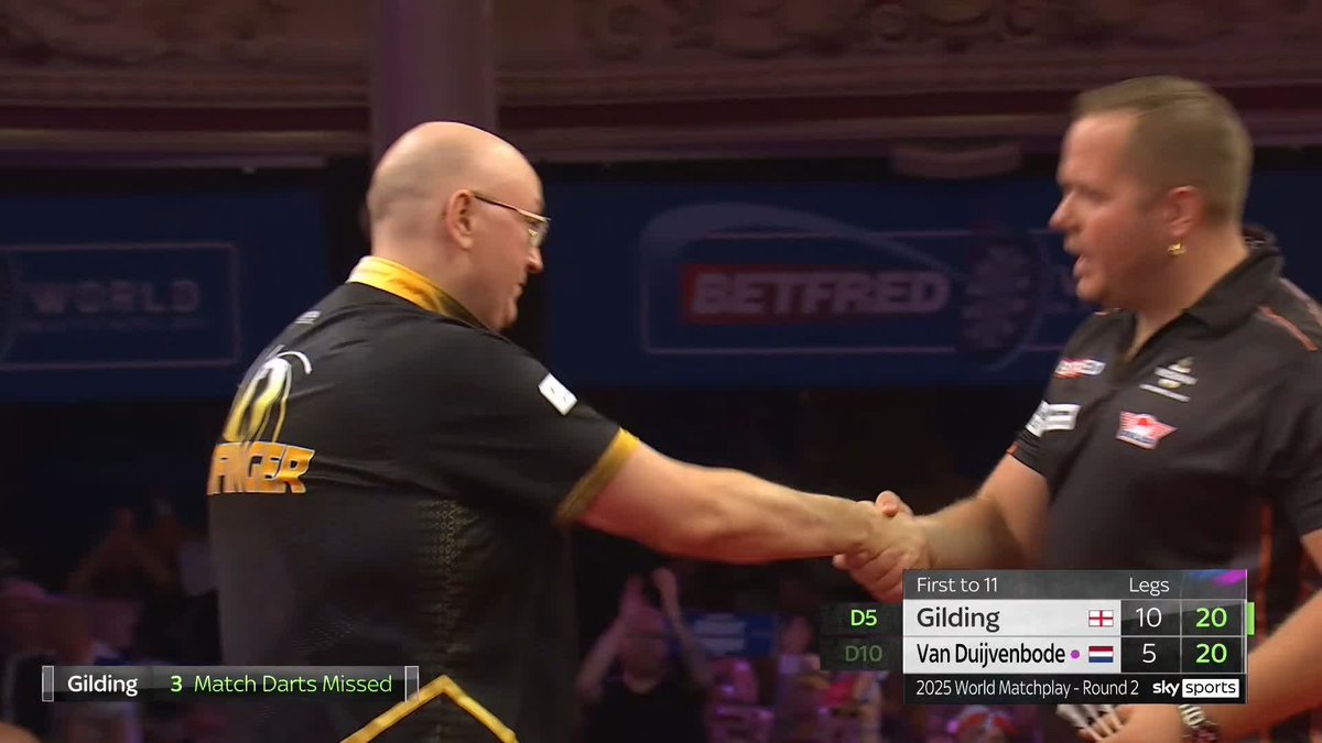 GILDING DISPATCHES DIRK! 👍 Andrew Gilding is through to the World Matchplay quarter-finals for a second straight year! The former UK Open champion averages over a ton to defeat Dirk van Duijvenbode 11-5! 📺 #MatchplayDarts | R2