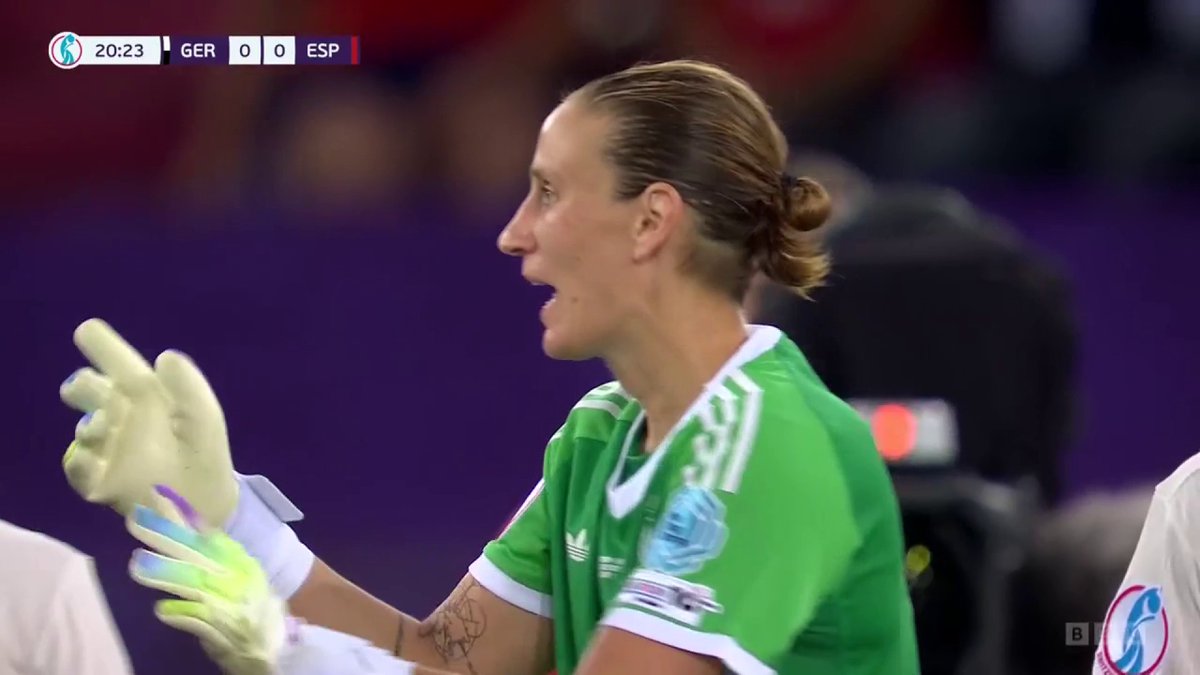 Big stop from Ann-Katrin Berger! ⛔️ #BBCFootball #WEuro2025