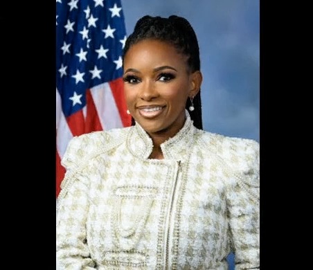 Democrat Rep. Jasmine Crockett goes on anti-Trump tirade, saying that the DOJ is pushing "white supremacy" at the behest of "Temu Hitler" [Trump] This is the Democrats’ rising star