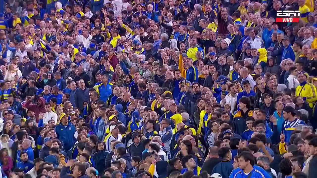 Bueno gente SE TERMINÓ… No le podemos ganar a nadie. Es momento de que el hincha TOME CONCIENCIA y se dé cuenta que el CLUB ES UN DESASTRE. Desastrosa la gestión de esta DIRIGENCIA HORRIBLE CON RIQUELME COMO PRESIDENTE. QUE SE VAYAN TODOS.
