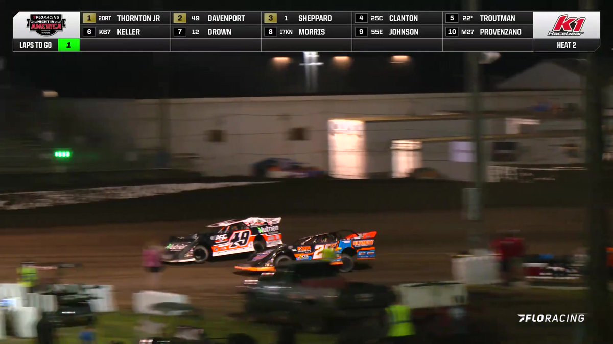 That was just a heat race! What a race between Ricky Thornton Jr &amp; Jonathan Davenport! #FloNight #FALS