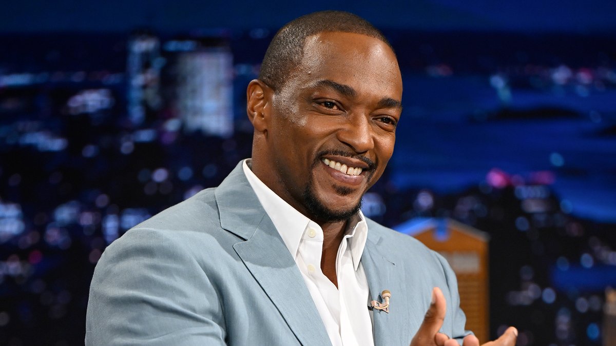 .Anthony Mackie addresses © Avengers: Doomsday rumors 👀 #FallonTonight #AvengersDoomsday