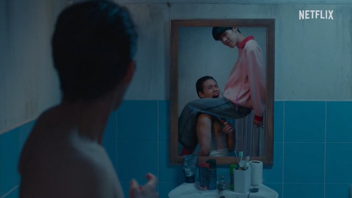 we all know he’ll let his guard down eventually 😌 the red envelope is now playing! #TheRedEnvelope #ซองแดงแต่งผี #BKPP #bbillkin #ppkritt #พีพีกฤษฏ์ #พีพี #บิวกิ้น