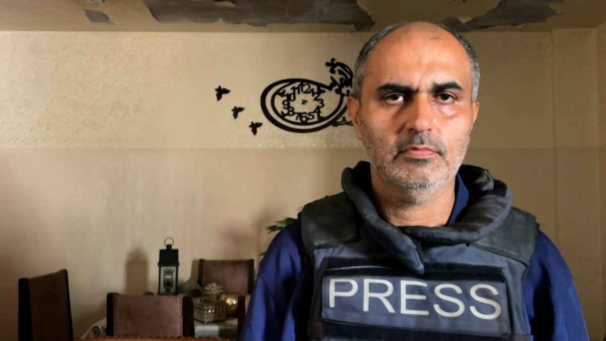 🇵🇸 VIDEO: AFP journalist covers war as Gaza faces extreme shortages AFP video journalist Youssef Hassouna has been covering the Gaza war for 21 months. Now, extreme scarcity of food, clean water and medical care in Gaza are complicating his efforts to cover the conflict.