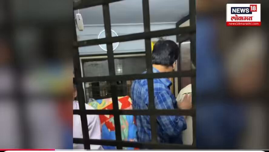 🚨FAKE NEWS EXPOSED 🚨 Maha Govt. has made usage of toilet free for all passengers,that was also confirmed by Bus Depot Head! The migrant was taking ₹5 from all passengers for use of toilets! MNS has exposed Corruption, But BJP backing them! How low BJP can fall? #Marathi