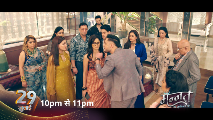 Malla ke bichhaaye huye saare jaal ko karke nakaam, Mannat ne laaya sach sabke saamne! 😳😳 Dekhiye #Mannat, Mon - Fri raat 10 baje, sirf #Colors aur JioHotstar par. #AyeshaSingh #MonaWasu #AdnanKhan #SharainKhanduja