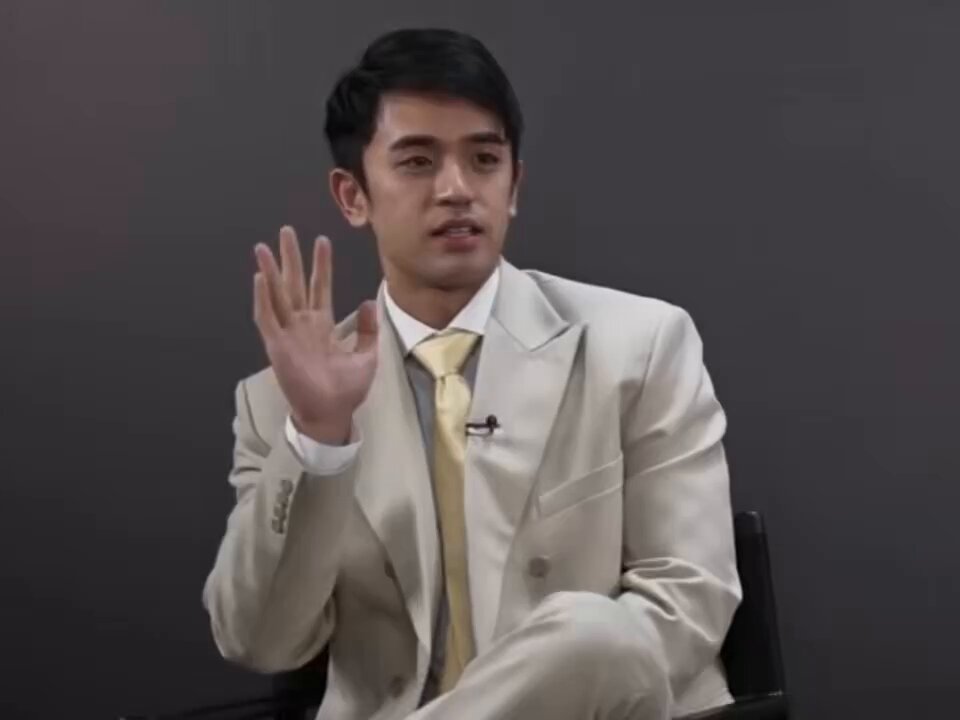 1year ago since they did the history challenge by answering “tama or mali” but man didn’t just answer tama or mali— coz david licauco knew the right answers 🙂‍↔️