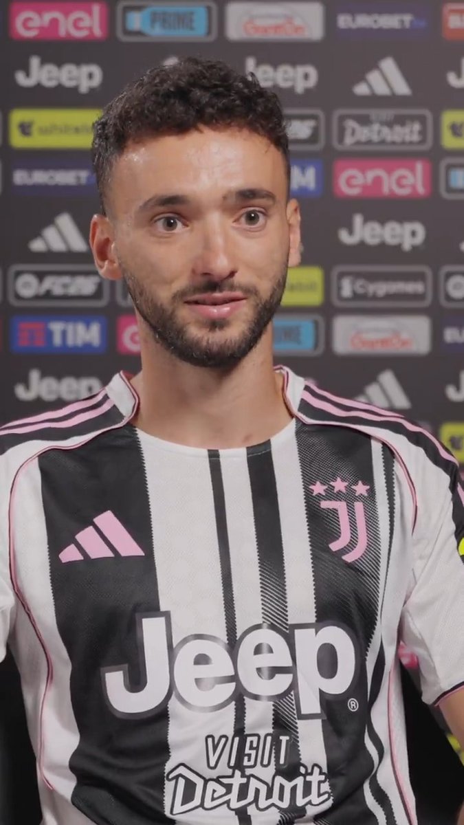 Le prime parole di João Mário con la sua nuova maglia 🎙️ Registrati e guarda l'intervista sul nostro sito 📺⤵️