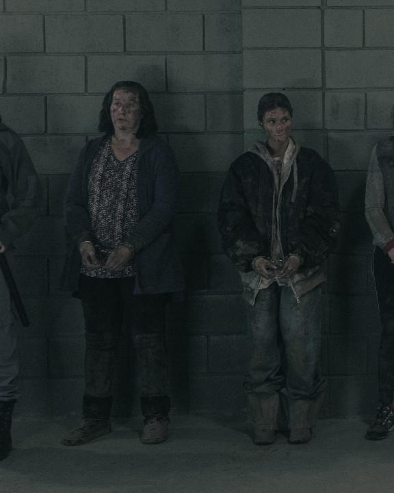 y hablemos de esa cortina musical🙏🏻maria servirá todo se estrena el 14 de agosto en netflix