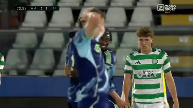 WAT EEN 𝐁𝐄𝐀𝐔𝐓𝐘! 🌟 De pas 17-jarige Aaron Bouwman schiet fantastisch raak 🏹 #ZiggoSport #ComoCup #AJACEL