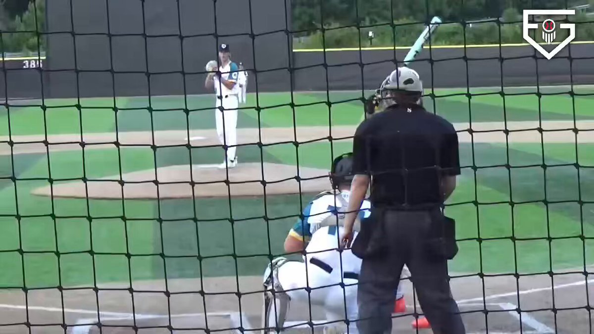 RHP Brady Sack (2027, AL) Brady Sack Auburn High Baseball ▪️FB: 85-88, T90 mph ▪️CB: 75-78 mph ▪️CH: 77-79 mph 6-0, 168-pounds. Athletic operation w/ easy movements. Feel to bury spin late showing downward bite. More to come. #PBFG25 || Prep Baseball Uncommitted