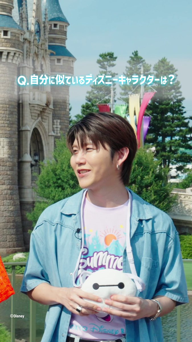 「Carrying Happiness (Tokyo Disney Resort Version)」リリース記念✨ ⭐️4週連続⭐️ #MrsGREENAPPLE が一問一答に挑戦‼️ ⋱3週目⋰ 自分に似ている #ディズニー キャラクターは❓ 来週もお楽しみに! 楽曲を聴く🎧 ► (外部サイト)