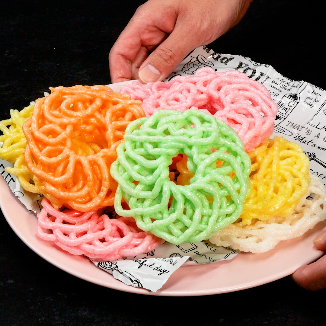【え、このお菓子でお酒何杯でもいける♡】家族全員がどハマりした！揚げるだけの簡単激ウマおつまみレシピ / Tapioca Chips🌼🌸