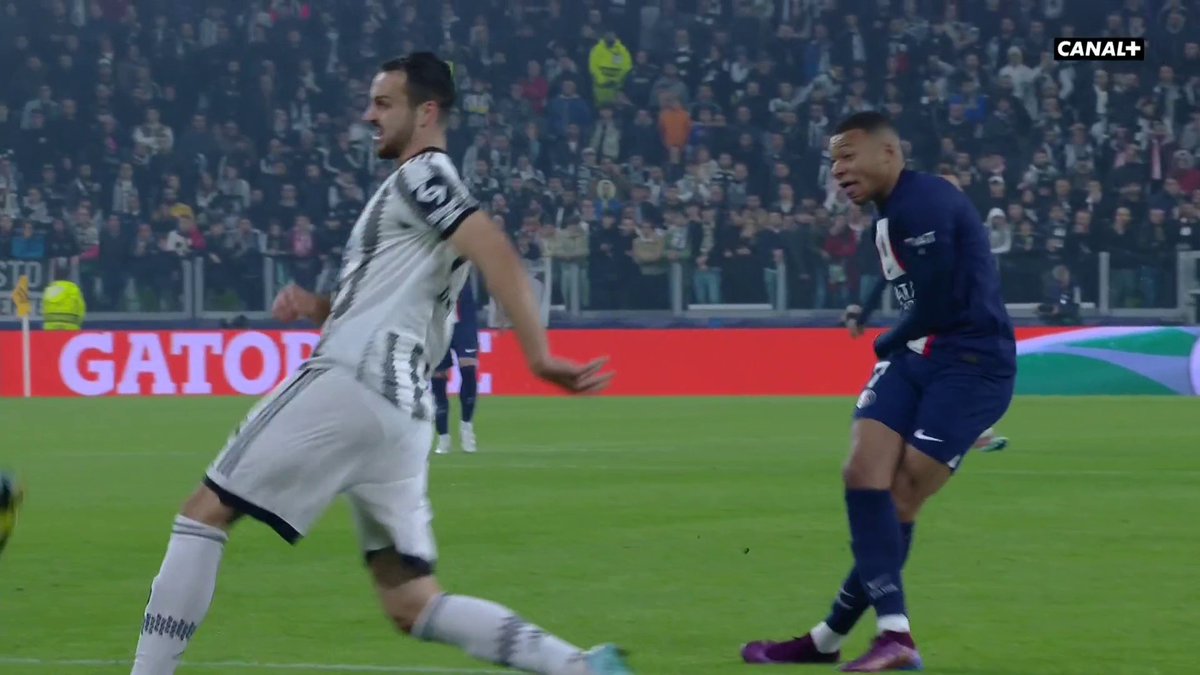 c'est top 10 des buts du psg en ldc hein