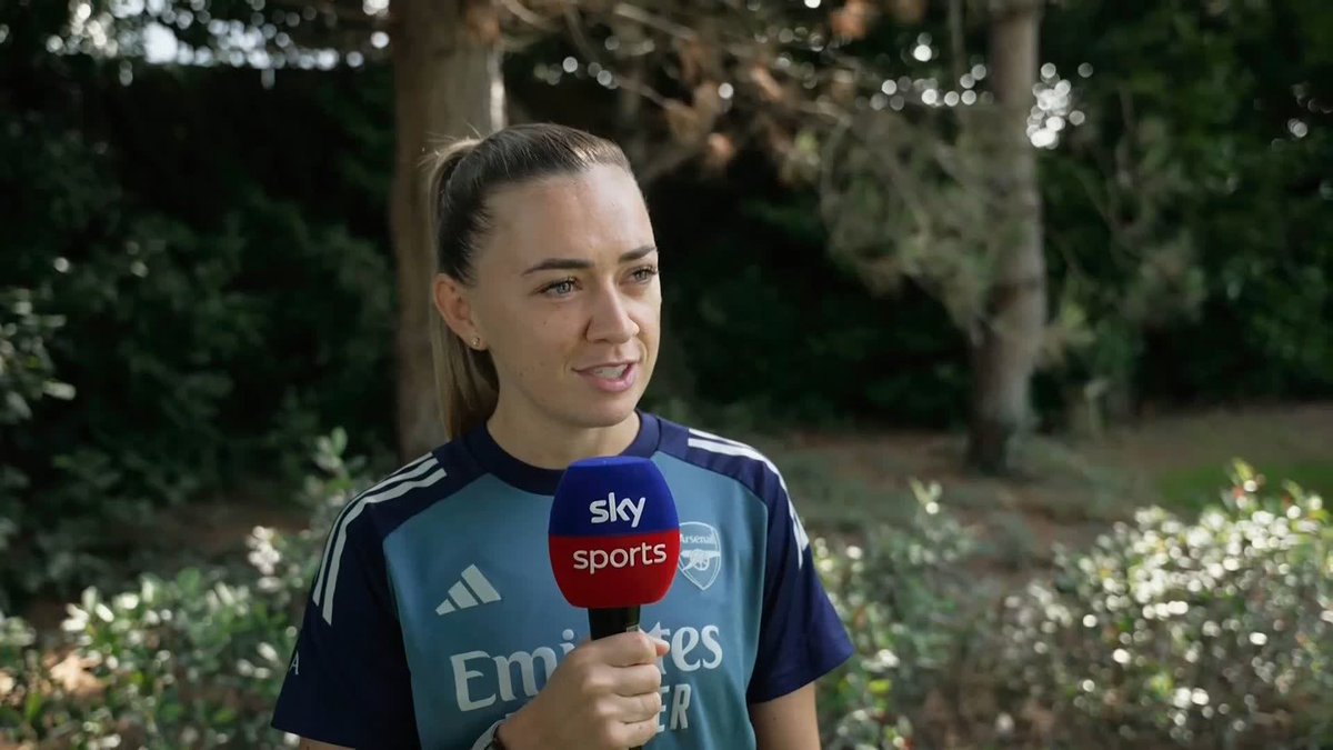 "The Emirates will be ROCKING" Arsenal’s Katie McCabe on kicking off the season against newly promoted London City 👀